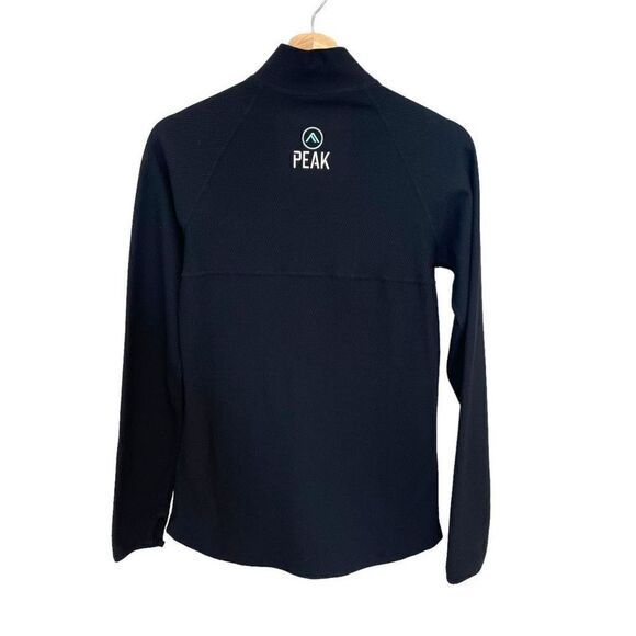 Peak 1/2 Zip Top - Picture 5 of 7